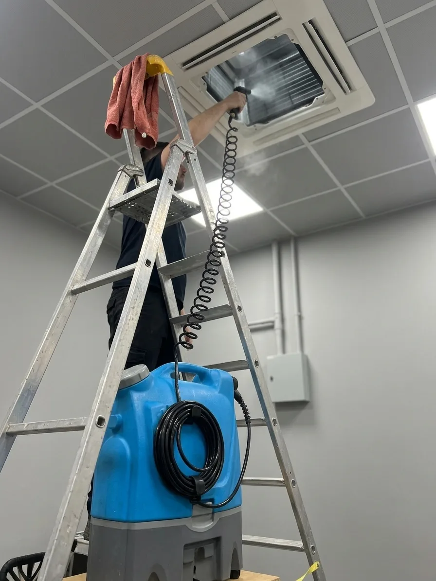 Entretien de climatisation à Courbevoie Entretien de climatisation à Courbevoie